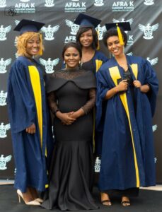 2017 GRAD 5